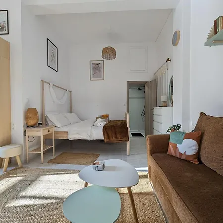 The Valkyries 1 Apartment