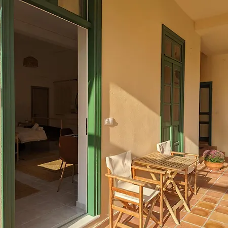 The Valkyries 1 Leonídion