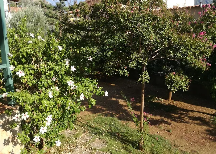 The Valkyries 1 Lägenhet